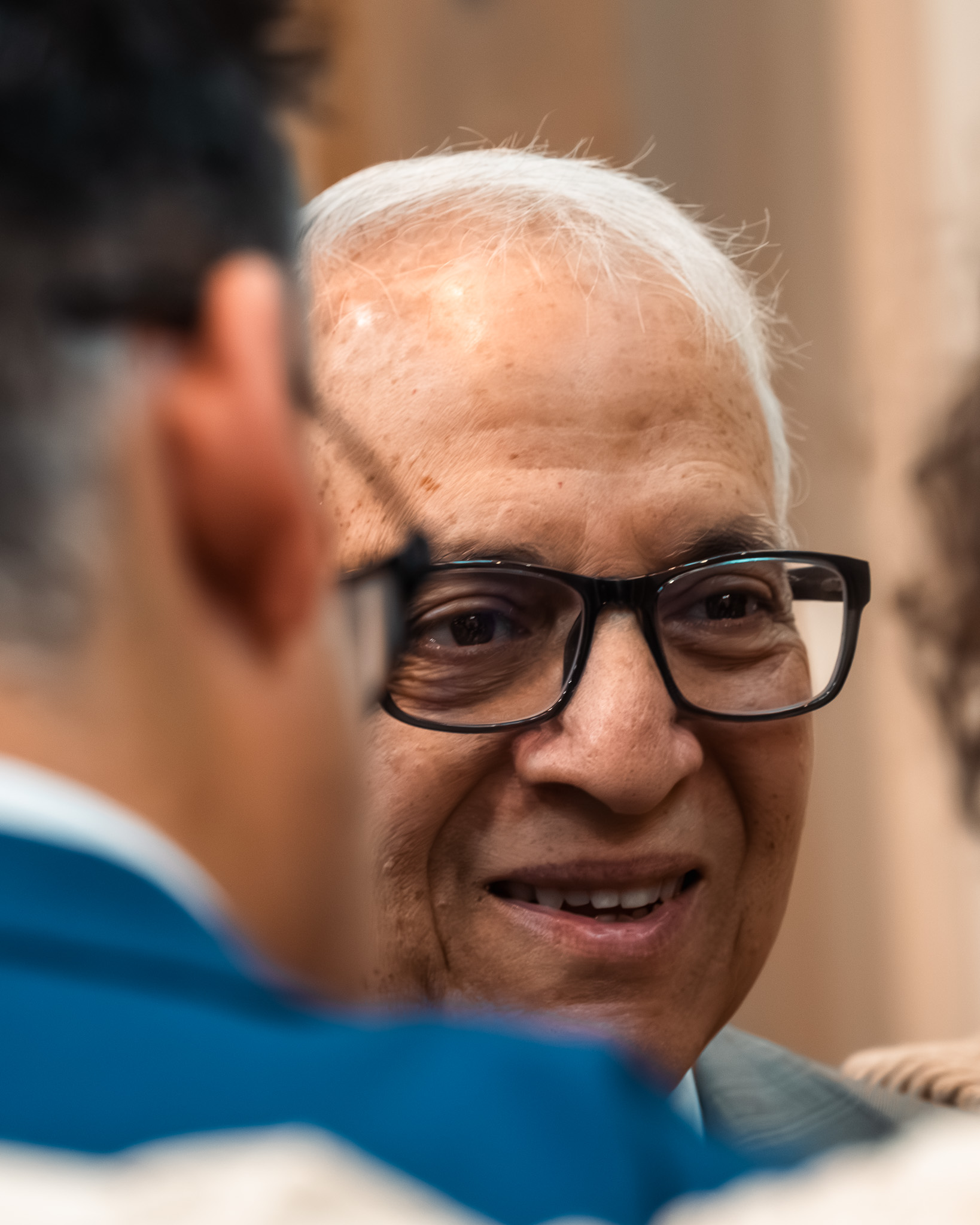 Friends & Faces - Image 9